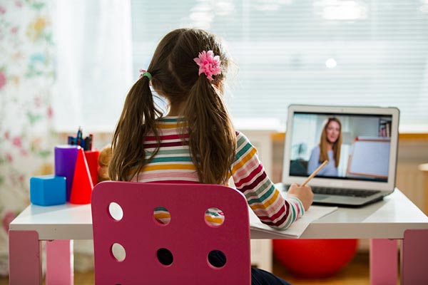 How to Create the Ideal At Home Learning Space